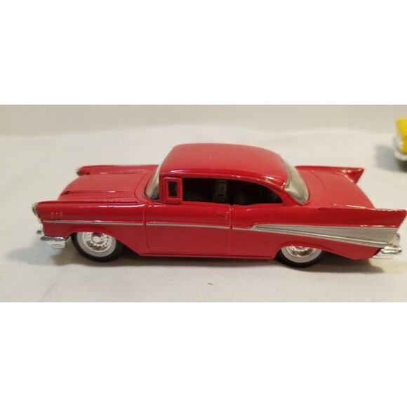 1/43 Diecast Car Lot of 4 ERTL 60 Chevy Corvette/57 Chevy/52 Caddy/59 Cab - Picture 2 of 10